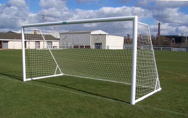 goalposts1_com.jpg